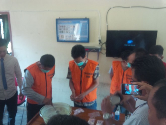 Pemusnahan barang bukti narkotika jenis Sabu senilai ratusan juta milik bandar narkoba Pulau Pandan Ardi Nata